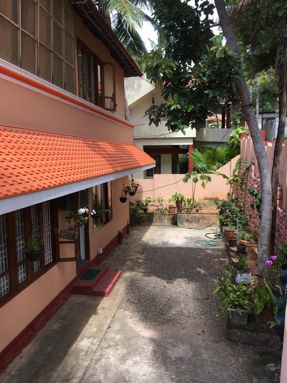 Indira Guesthouse Ковалам Экстерьер фото